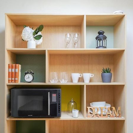 Studio Sous Les Toits Tres Bien Place Et Climatise มงต์เปอลิเยร์ ภายนอก รูปภาพ